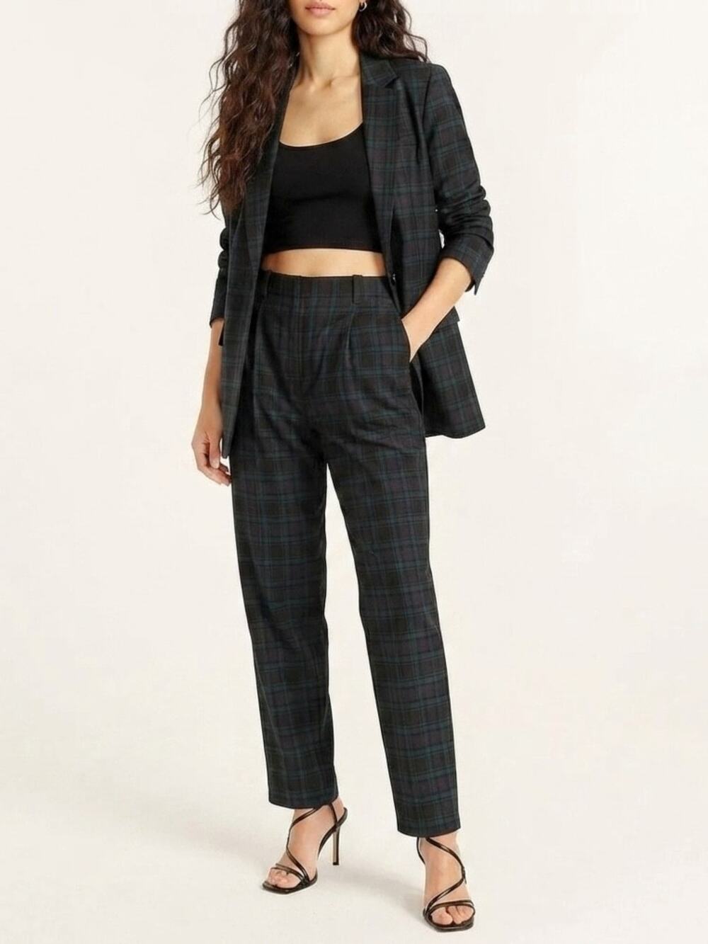J.Crew Petite Bi-strech Wool Tapered Pant in Black Watch Tartan Size 10P